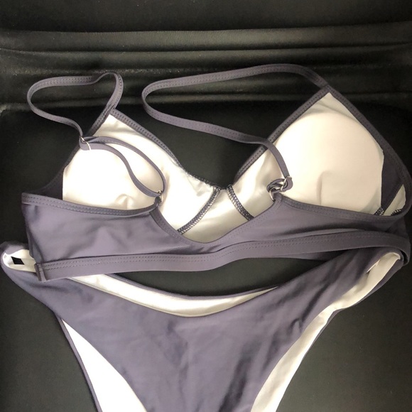 Bikini!! - Picture 2 of 2